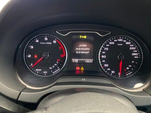 2018 Audi A3 4 PTS SELECT 14T 150 HP TA PIEL RA-17
