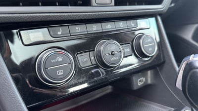 2019 Volkswagen JETTA 4 PTS HIGHLINE 14T TA PIEL QC RA-17