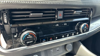 2023 Nissan X-TRAIL 5 PTS. PLATINUM TA PIEL QCP GPS 3 ROW RA-19