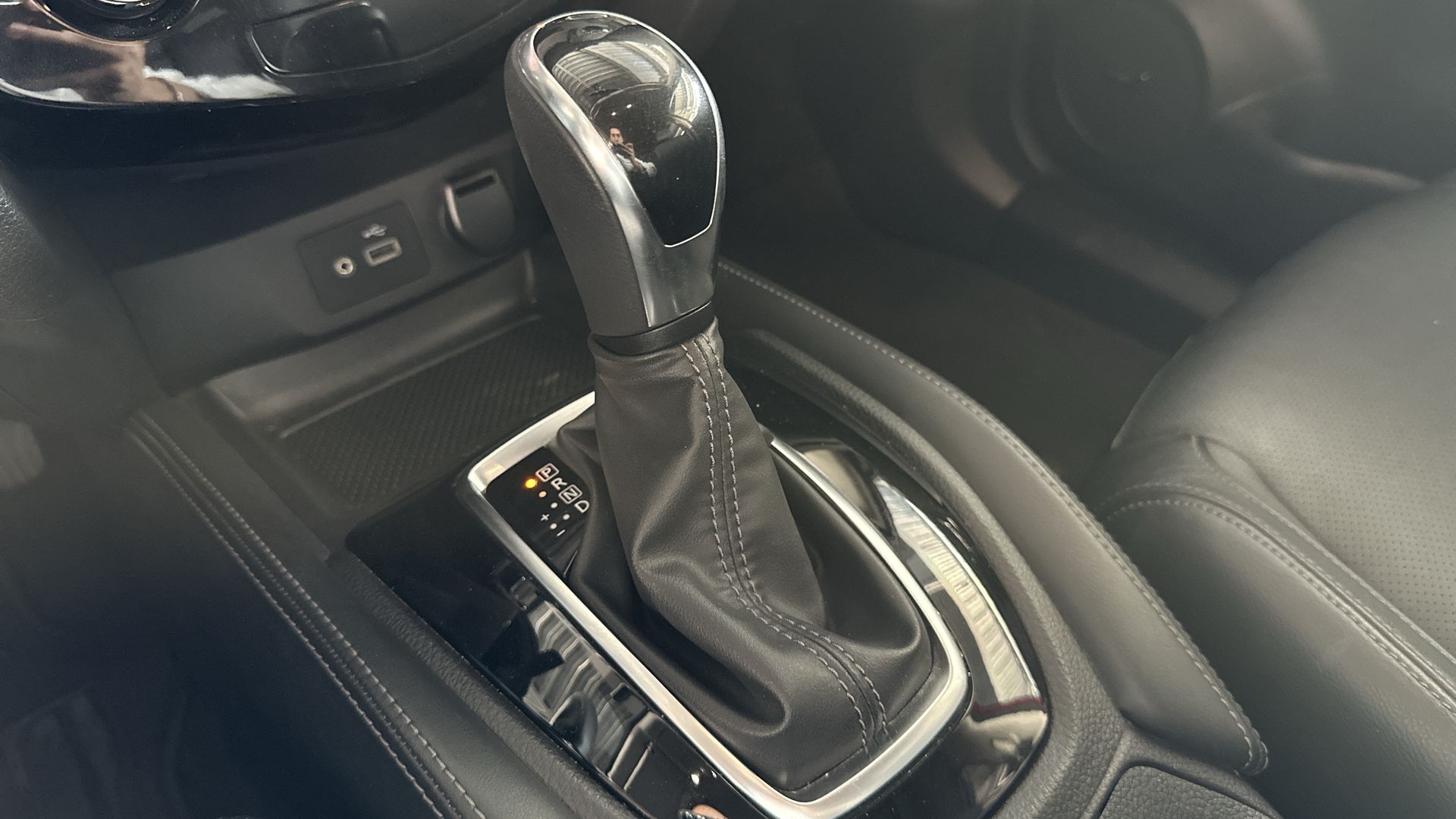 2021 Nissan X-TRAIL 5 PTS EXCLUSIVE CVT PIEL QCP GPS 5 PAS RA-19